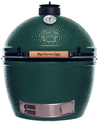 Big Green Egg XLarge aus grüner Keramik mit geschlossenem Deckel und Thermometer, freigestellt