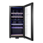 Bodega 43 Weinklimaschrank B4322R geöffnet, leerer Innenraum mit Holzregalen, zwei Zonen, Doppel-Display